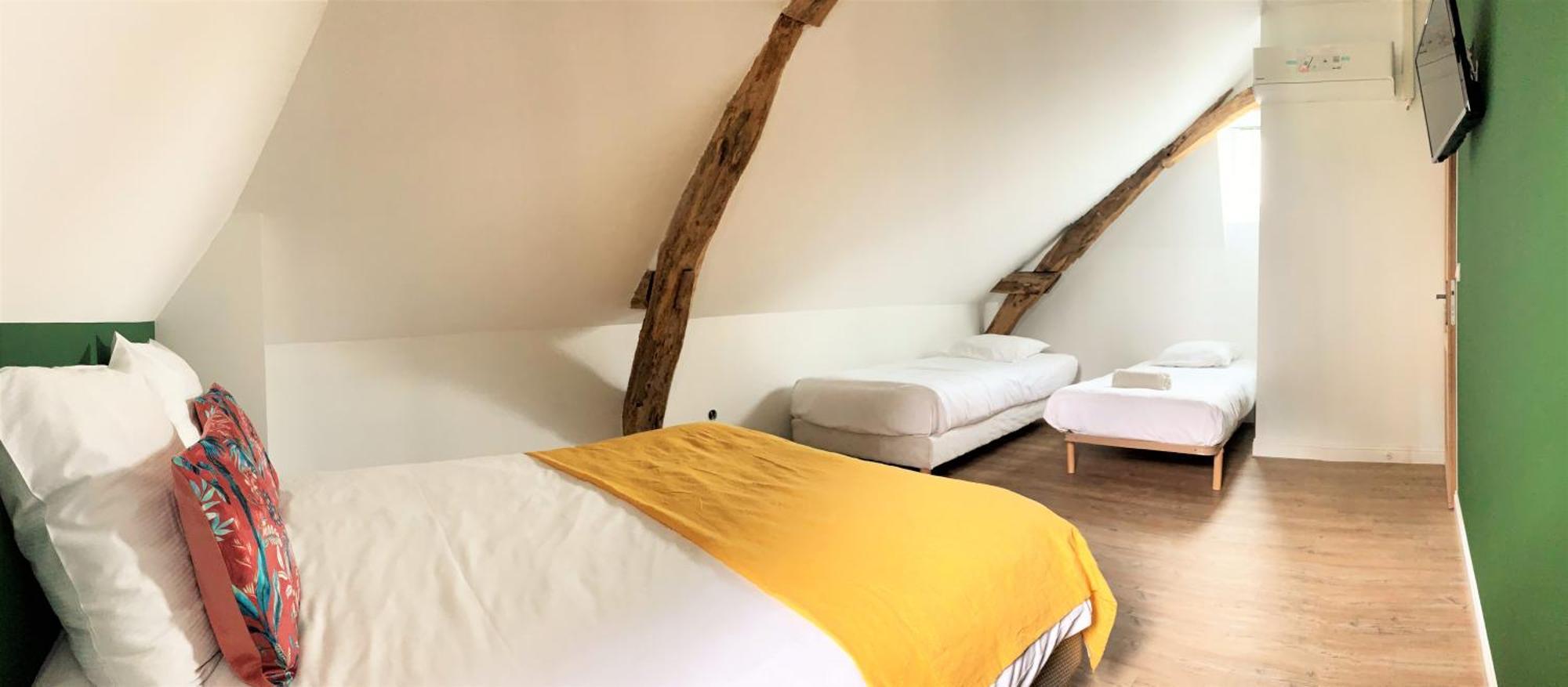 Le Bas Chitray Bed and Breakfast Ménil Eksteriør billede